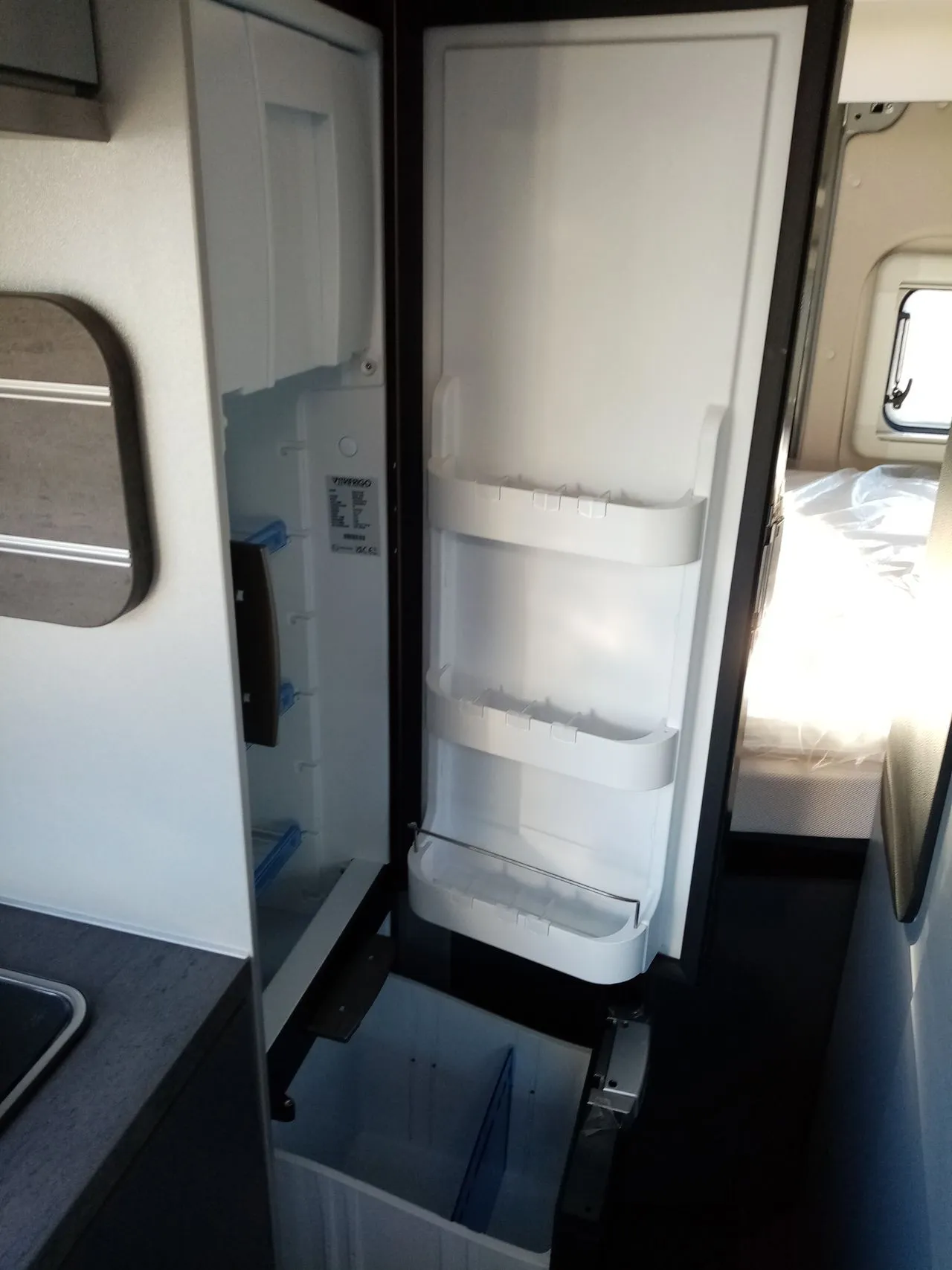 600 MQ BOITE AUTO GRD FRIGO.